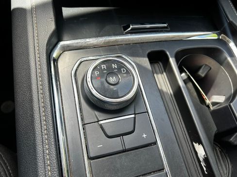 Used 2022 Ford Expedition XL AWD/4WD image 32