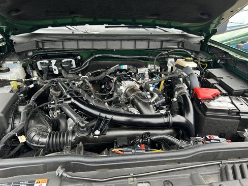 Used 2024 Ford Bronco Badlands image 27