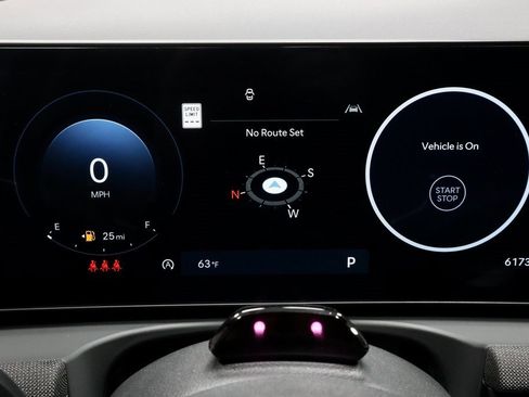 Certified 2025 Hyundai Tucson Limited image 29