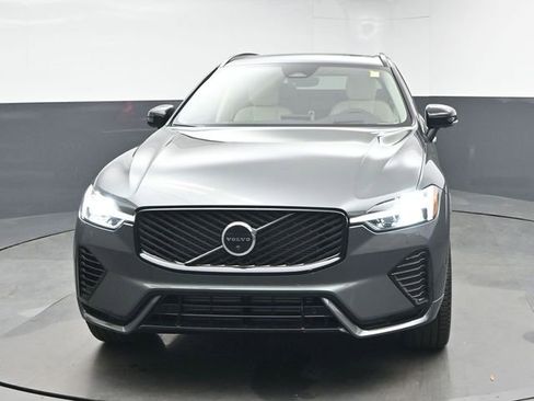 New 2026 Volvo XC60 T8 Ultra w/ Protection Package Premier image 3