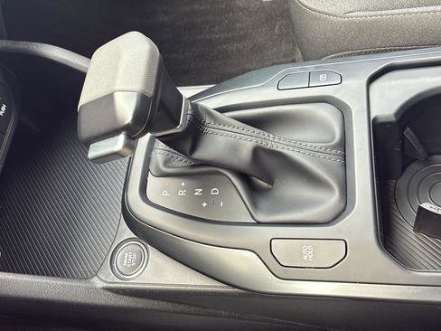 Used 2025 Kia K4 FWD image 30