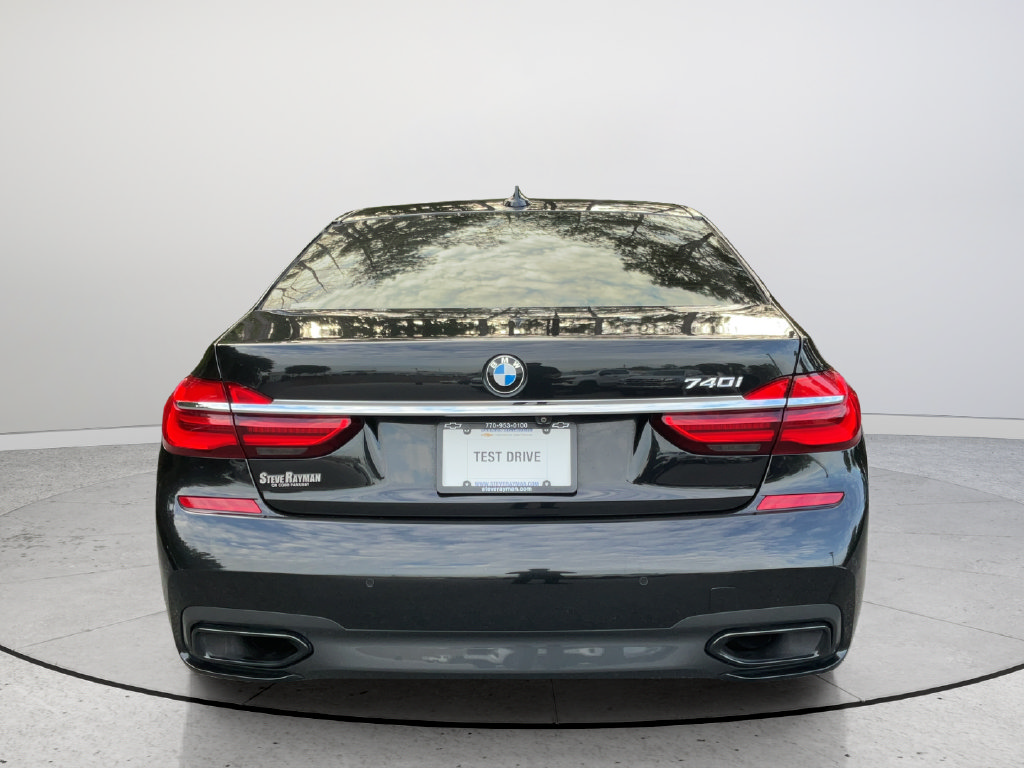 Used 2018 BMW 740i RWD image 7