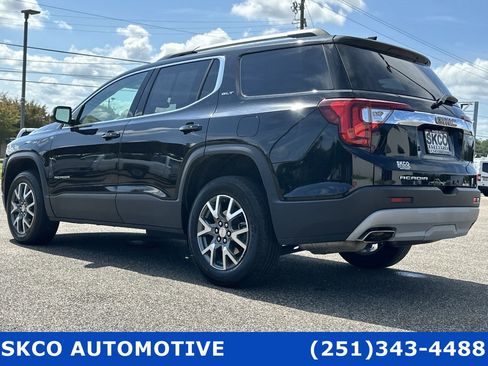 Used 2023 GMC Acadia SLT image 3