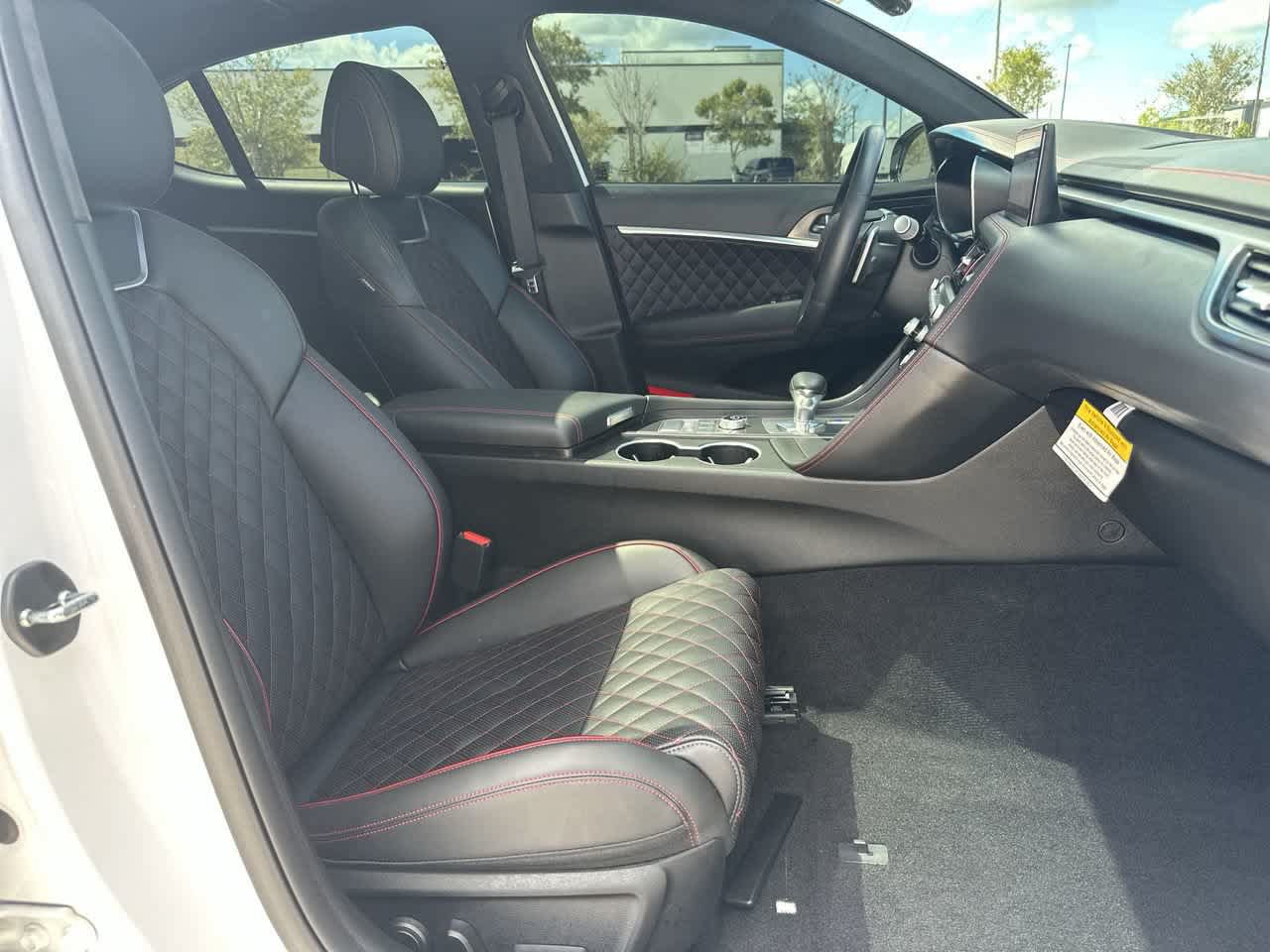 Used 2025 Genesis G70 3.3T Advanced w/ Sport Prestige Package RWD image 21