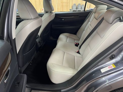 Used 2014 Lexus ES 350 image 33
