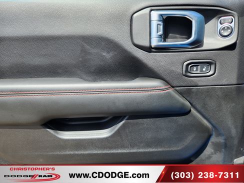 Used 2026 Jeep Wrangler Unlimited Rubicon AWD/4WD image 16
