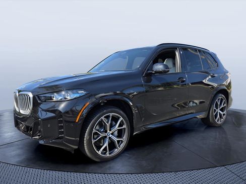 Certified 2026 BMW X5 sDrive40i w/ M Sport Package RWD image 2