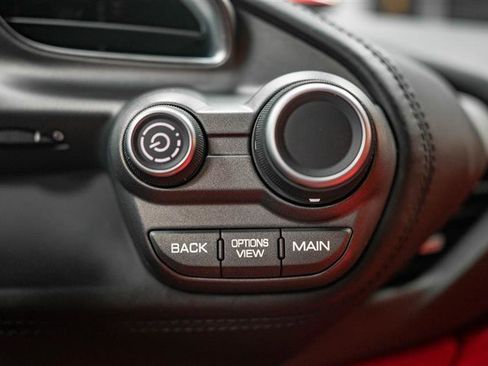 Used 2018 Ferrari 488 GTB image 18
