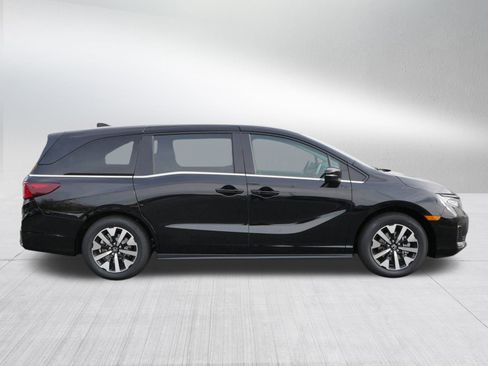 New 2026 Honda Odyssey EX-L image 8