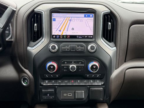 Used 2022 GMC Sierra 2500 Denali AWD/4WD image 17