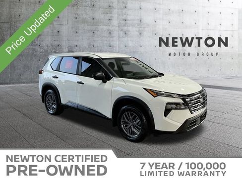 Used 2025 Nissan Rogue S FWD image 1