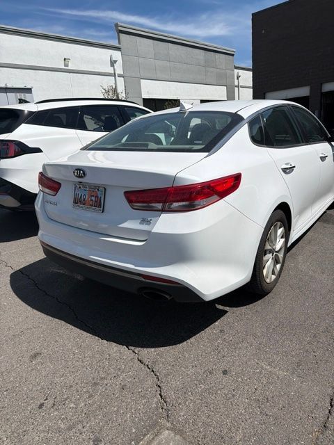 Used 2016 Kia Optima EX FWD image 2