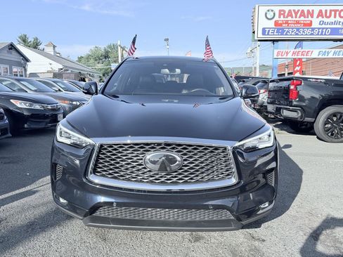 Used 2019 INFINITI QX50 Essential w/ Sensory Package AWD/4WD image 4