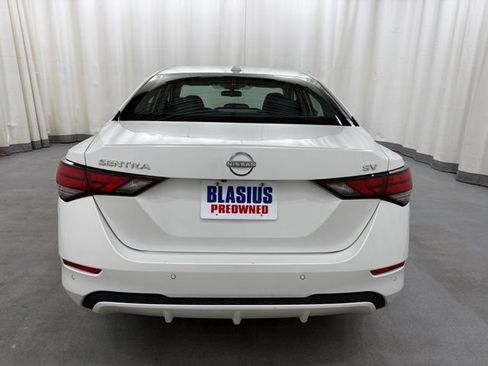 Used 2024 Nissan Sentra SV FWD image 5