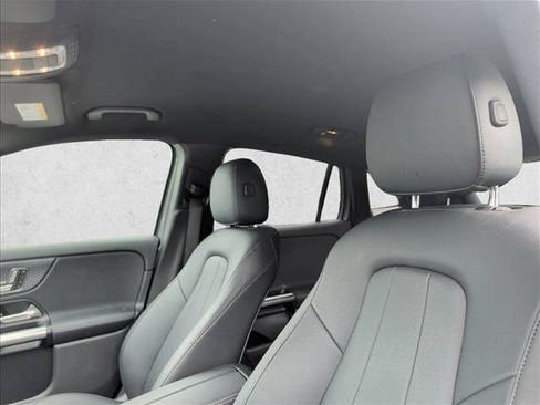 Certified 2024 Mercedes-Benz GLA 250 image 13