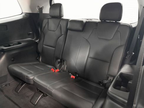 Used 2022 Kia Telluride S image 7