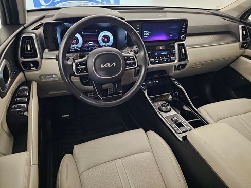Used 2023 Kia Sorento SX Prestige AWD/4WD image 6