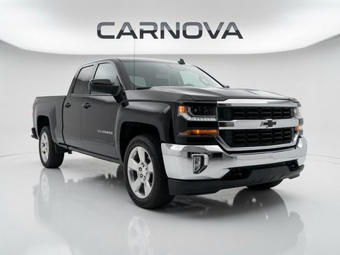 Used 2018 Chevrolet Silverado 1500 LT w/ All Star Edition AWD/4WD image 1