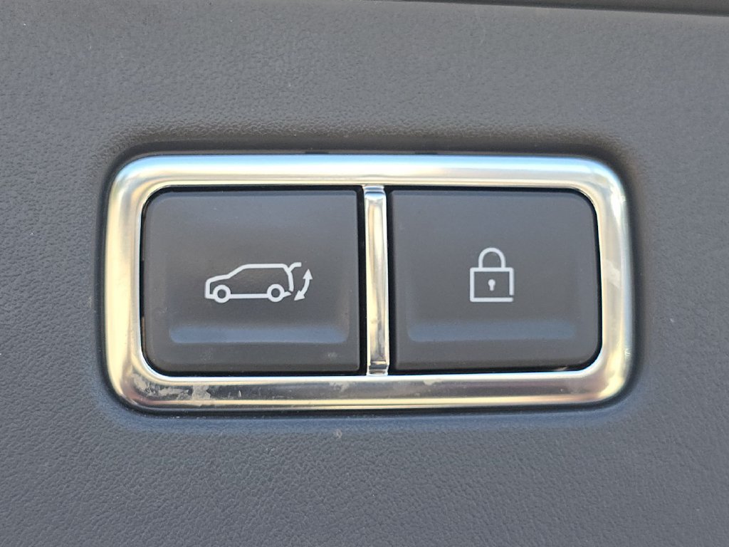 Used 2024 Kia EV9 Land AWD/4WD image 19