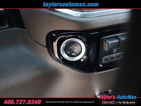 Used 2025 GMC Sierra 3500 SLT w/ SLT Premium Package image 31