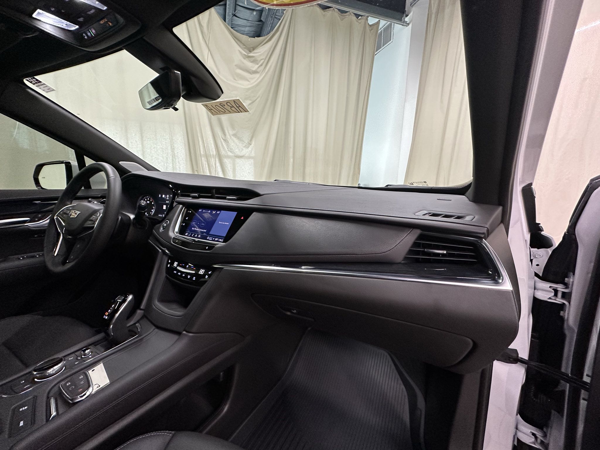 Used 2026 Cadillac XT5 Premium Luxury w/ Driver Assist Package AWD/4WD image 16