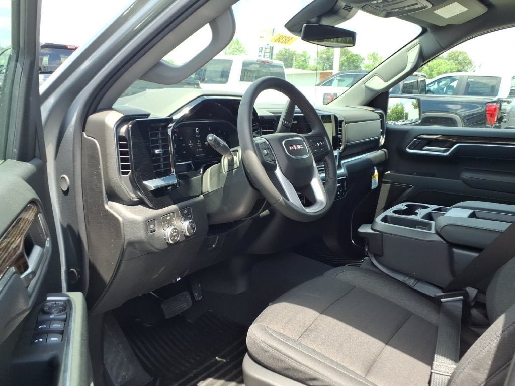 New 2026 GMC Sierra 1500 SLE AWD/4WD image 8