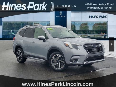 Used 2024 Subaru Forester Touring w/ Pop Package 2 image 1