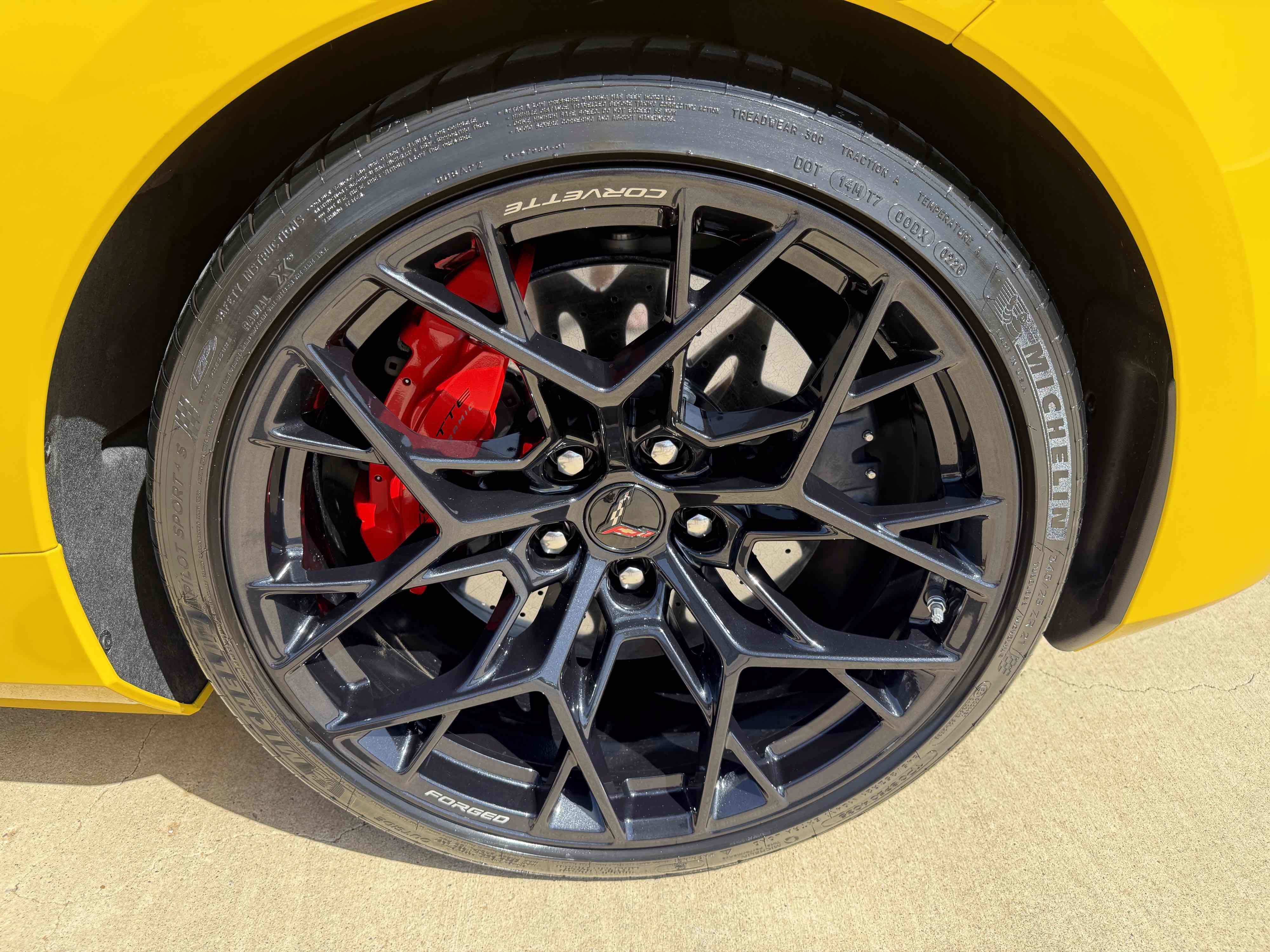 Used 2026 Chevrolet Corvette ZR1 w/ ZR1 Carbon Fiber Aero Package RWD image 26