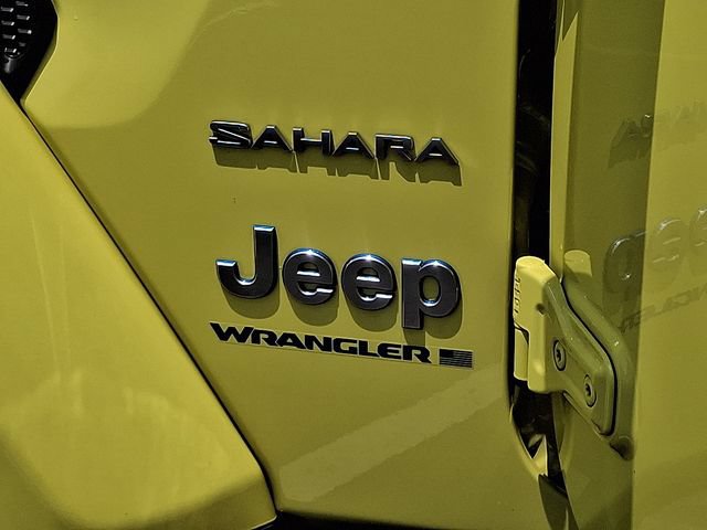 Used 2023 Jeep Wrangler Unlimited Sahara w/ Cold Weather Group AWD/4WD image 30