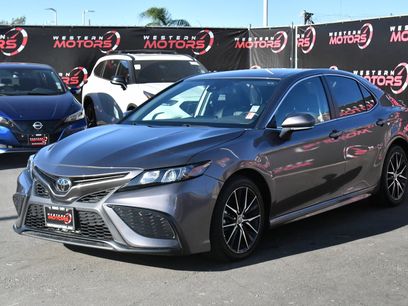 Used 2024 Toyota Camry SE