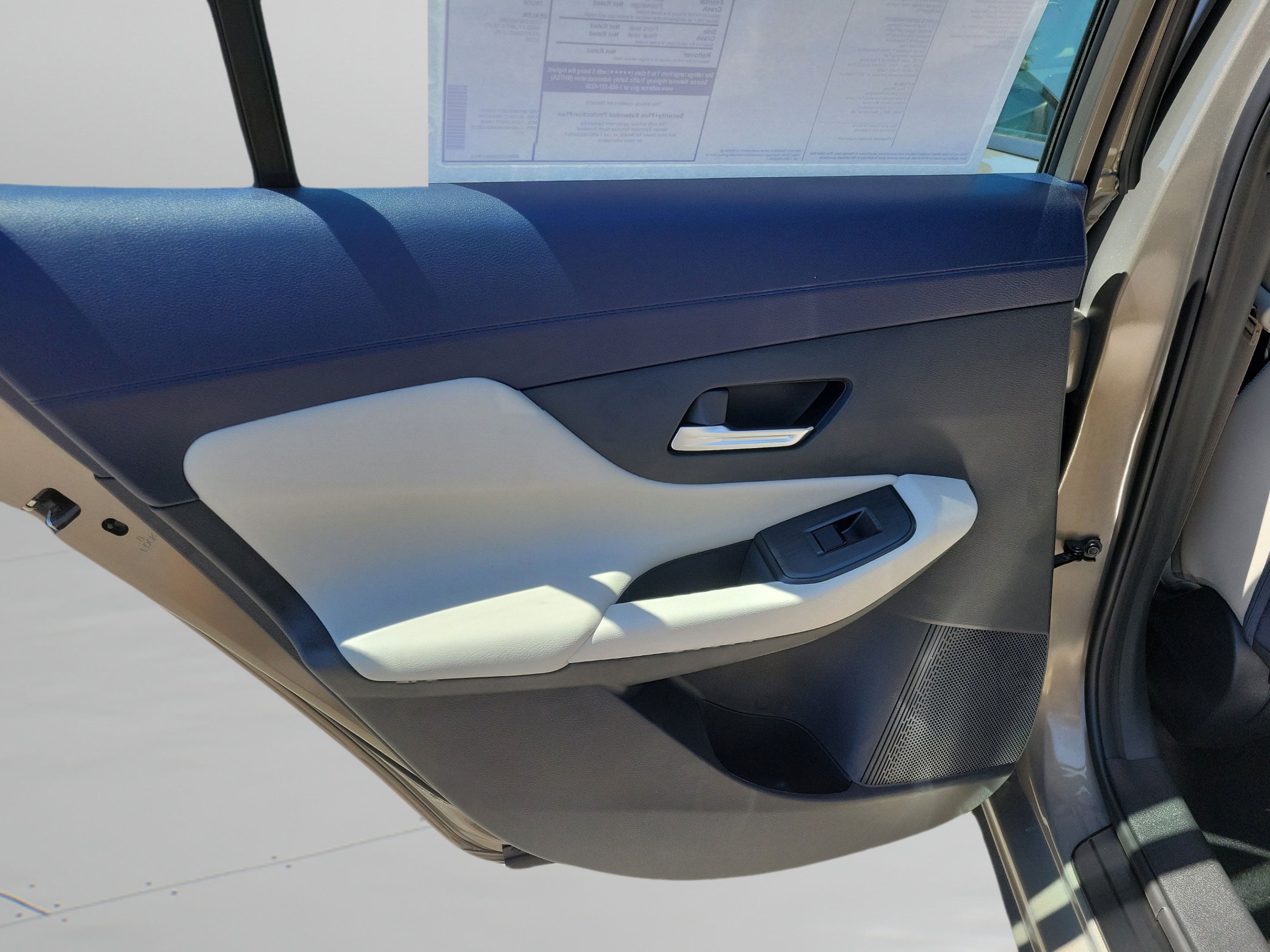 New 2026 Nissan Sentra SL w/ Floor Mat Package FWD image 9