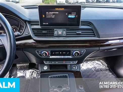 Used 2019 Audi Q5 2.0T Premium Plus w/ Premium Plus Package AWD/4WD image 39
