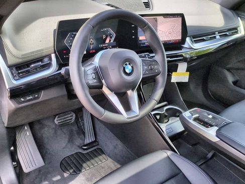 Used 2026 BMW X1 xDrive28i image 10