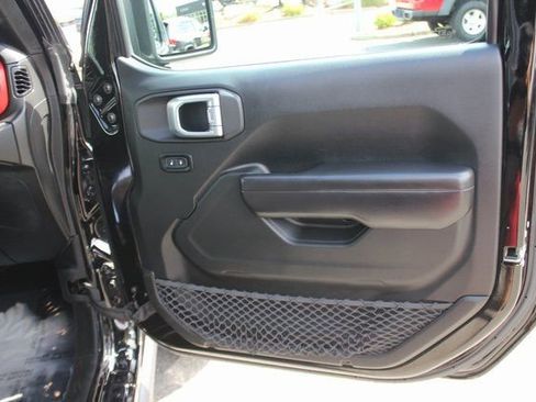 Used 2020 Jeep Gladiator Rubicon image 26