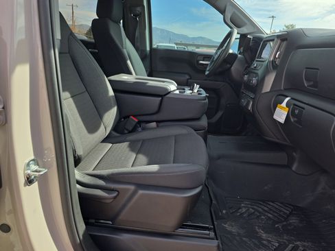 New 2026 Chevrolet Silverado 1500 Custom Trail Boss w/ Dark Appearance Package image 29