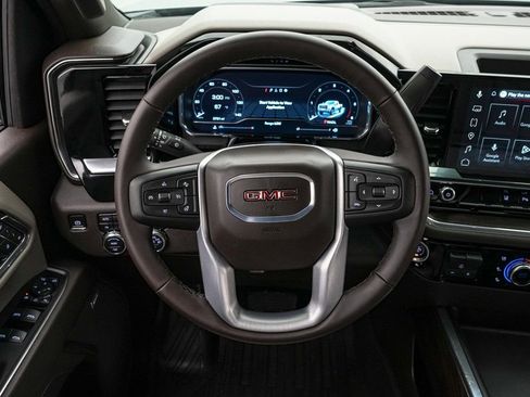 Used 2025 GMC Sierra 2500 SLT w/ SLT Premium Package image 14