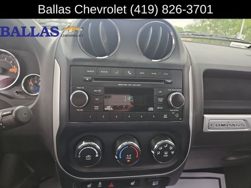 Used 2017 Jeep Compass High Altitude FWD image 13