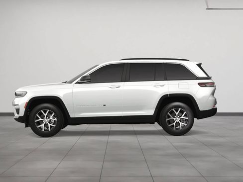 New 2025 Jeep Grand Cherokee Limited image 3
