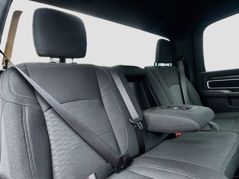 New 2026 RAM 3500 Big Horn AWD/4WD image 30