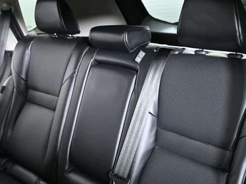 Used 2022 Nissan Rogue SV w/ SV Premium Package image 27