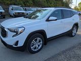 Used 2020 GMC Terrain SLE w/ Driver Convenience Package image 4