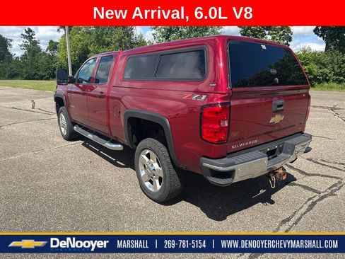 Used 2018 Chevrolet Silverado 2500 LT w/ All Star Edition AWD/4WD image 3