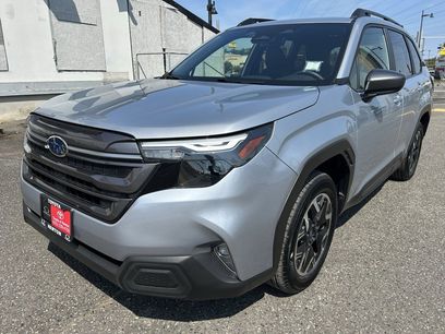 Used 2025 Subaru Forester Premium w/ Convenience Package #1