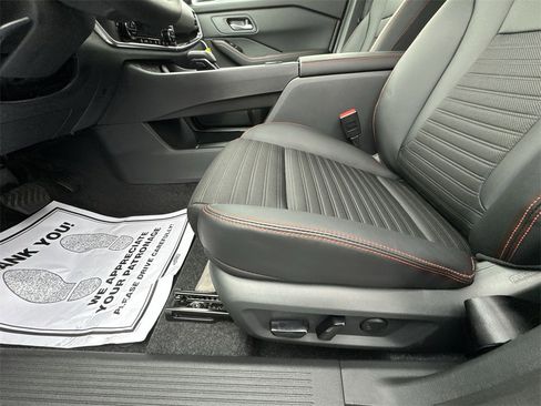 New 2026 Nissan Rogue SV image 12