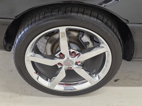 Used 1994 Chevrolet Corvette Coupe RWD image 49