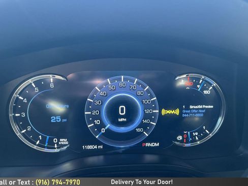 Used 2016 Cadillac Escalade Luxury AWD/4WD image 21