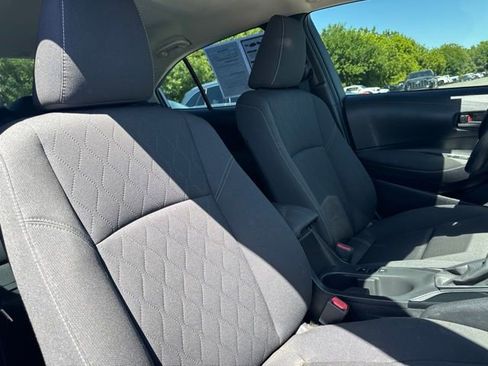 Used 2023 Toyota Corolla LE FWD image 21