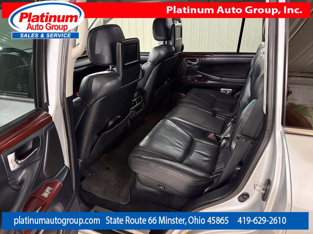Used 2014 Lexus LX 570 4WD w/ Luxury Package image 44