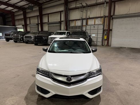 Used 2017 Acura ILX FWD image 10