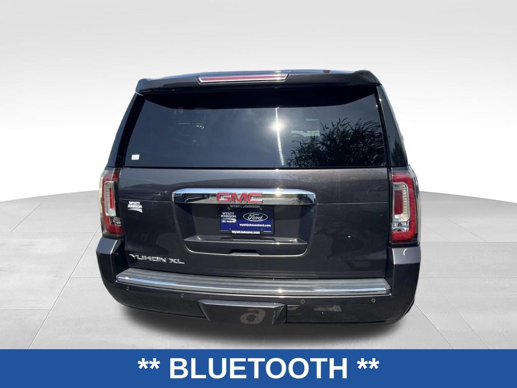 Used 2017 GMC Yukon XL Denali w/ Open Road Package AWD/4WD image 4